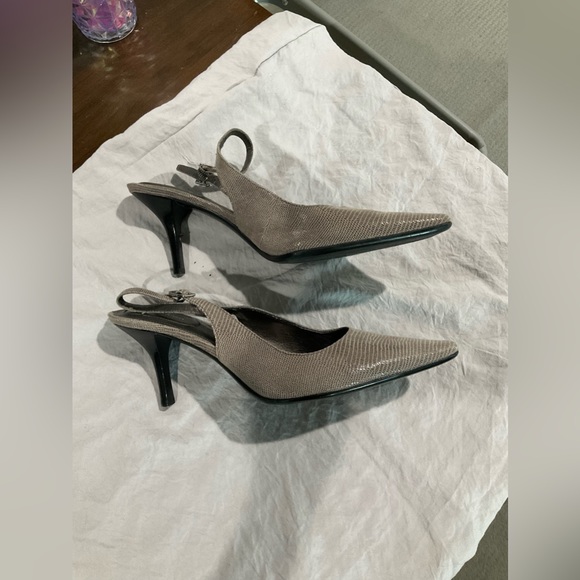 Calvin Klein leather heels - Picture 4 of 4